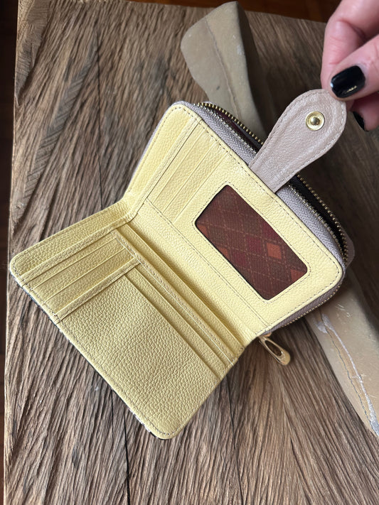 BILLETERA