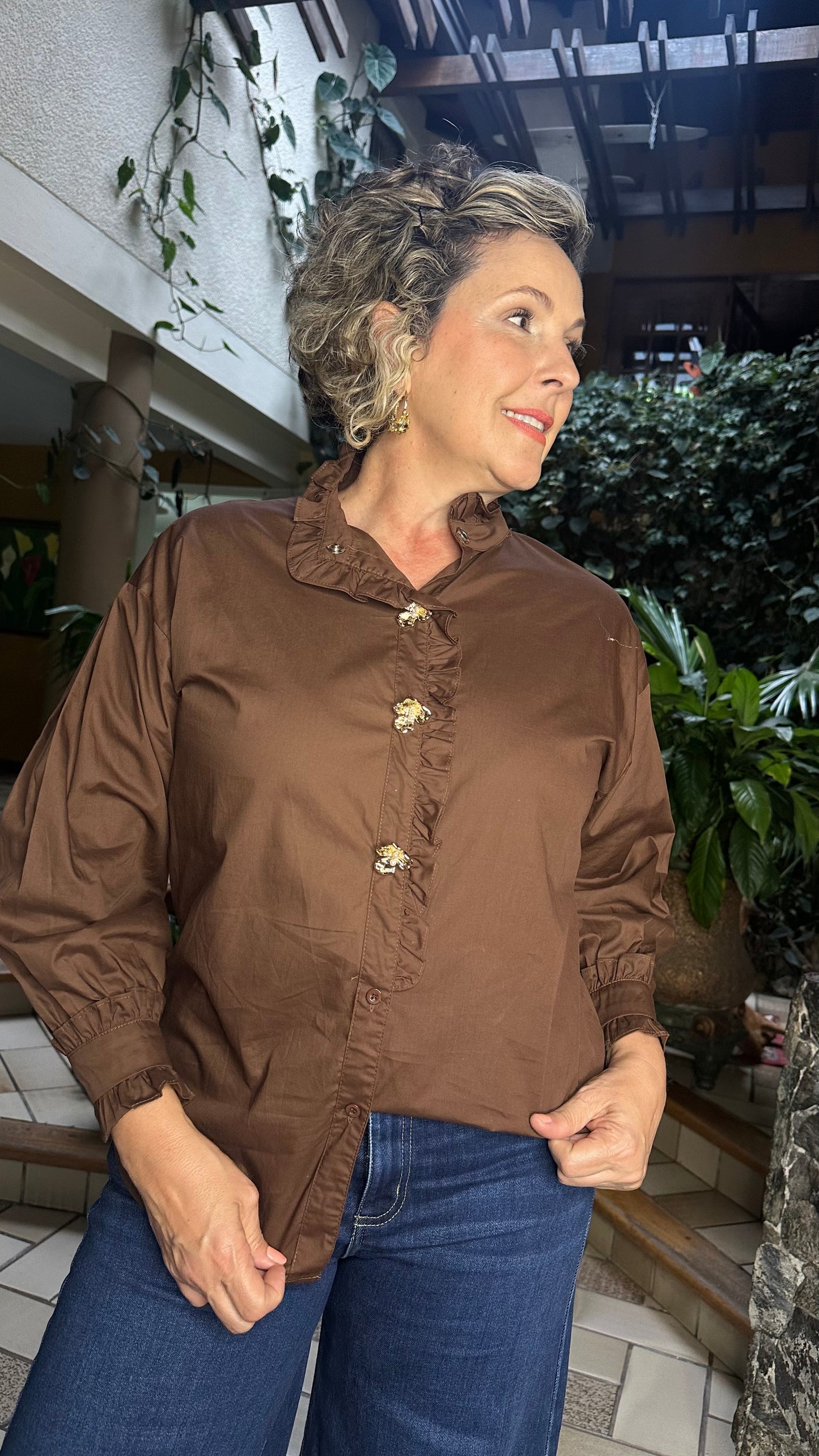 CAMISERA BOTONES DORADOS